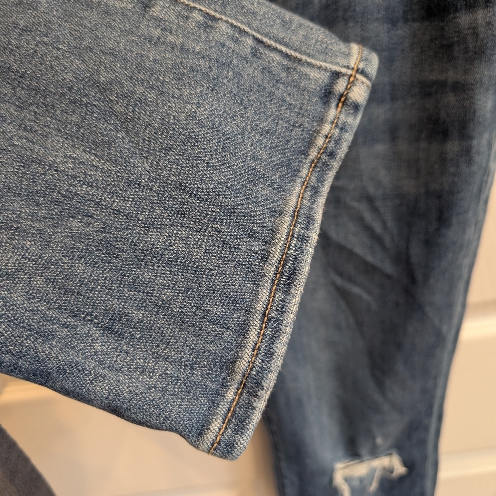 Pistola Lennon Distressed Jeans - Picture 4 of 8